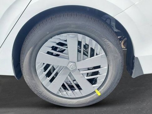 New 2026 Nissan Sentra SV w/ Floor Mat Package FWD image 8