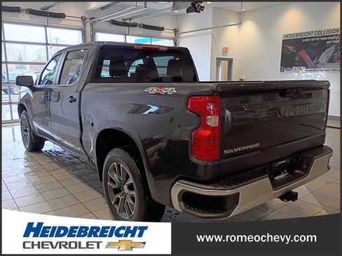 Certified 2024 Chevrolet Silverado 1500 LT image 4