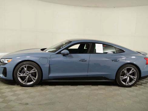 Certified 2023 Audi e-tron GT Premium Plus image 2