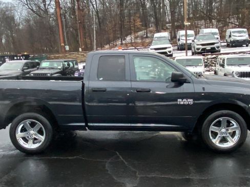 Certified 2017 RAM 1500 Express image 25