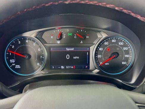 Used 2024 Chevrolet Equinox RS w/ RS Leather Package FWD image 13