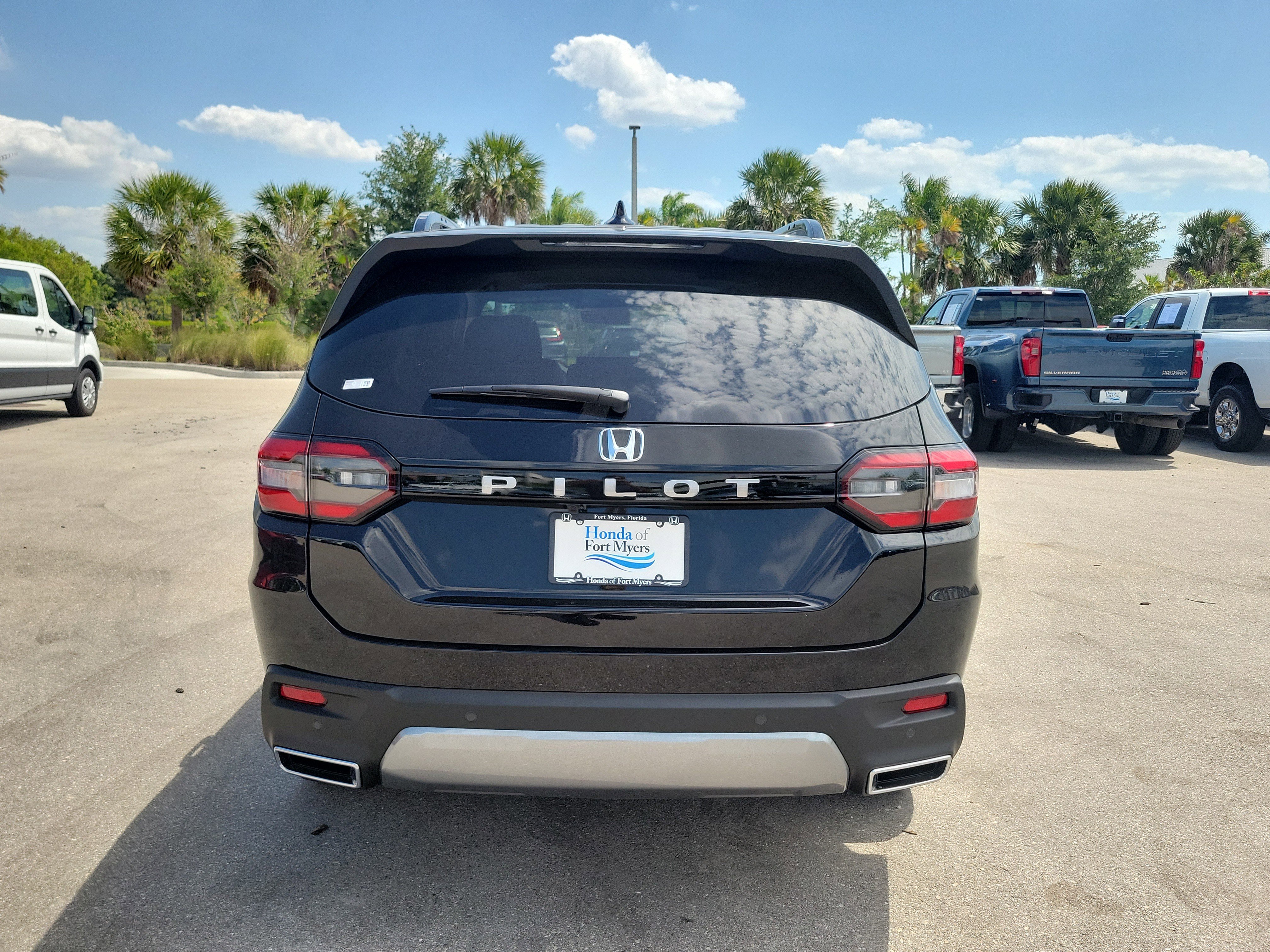 New 2026 Honda Pilot EX-L image 6