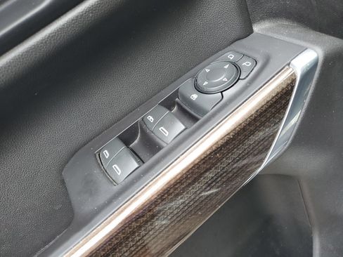 Used 2019 Chevrolet Silverado 1500 LT w/ All-Star Edition AWD/4WD image 19