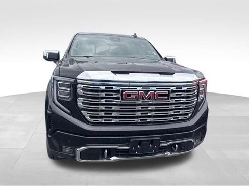 Used 2026 GMC Sierra 1500 Denali AWD/4WD image 5