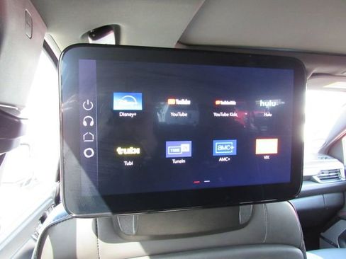 Used 2025 GMC Yukon XL AT4 Ultimate AWD/4WD image 37