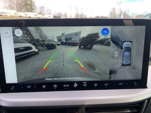 New 2026 Ford Escape SE w/ PHEV Premium Package FWD image 20