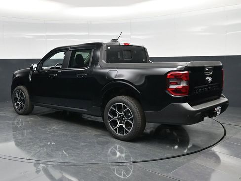 New 2026 Ford Maverick Lariat image 10