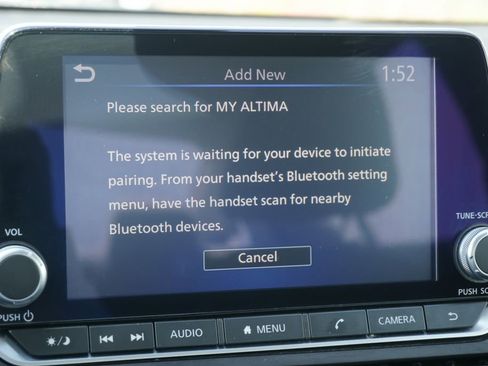 Used 2024 Nissan Altima 2.5 SV FWD image 32
