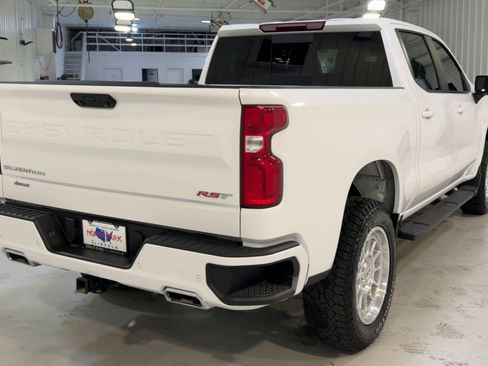 Used 2025 Chevrolet Silverado 1500 RST image 9