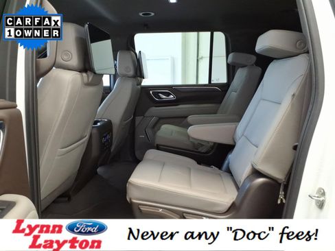 Used 2024 Chevrolet Suburban Z71 w/ Luxury Package image 14