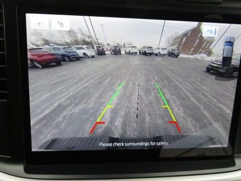 Certified 2022 Ford F150 XLT w/ Equipment Group 302A High image 14