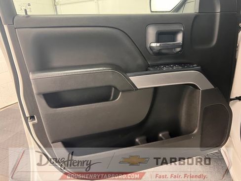 Used 2018 Chevrolet Silverado 1500 LT w/ All Star Edition AWD/4WD image 27