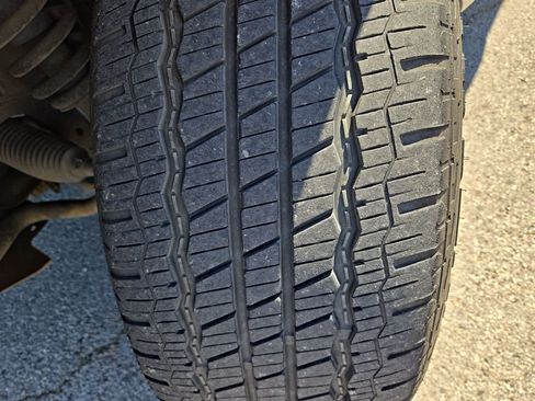 Used 2013 Toyota Tundra 2WD CrewMax w/ SR5 Pkg image 13