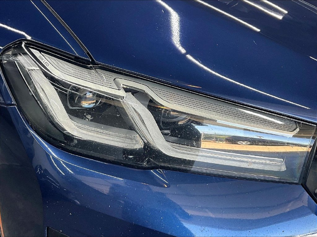 Used 2021 BMW 530i w/ Premium Package RWD image 34
