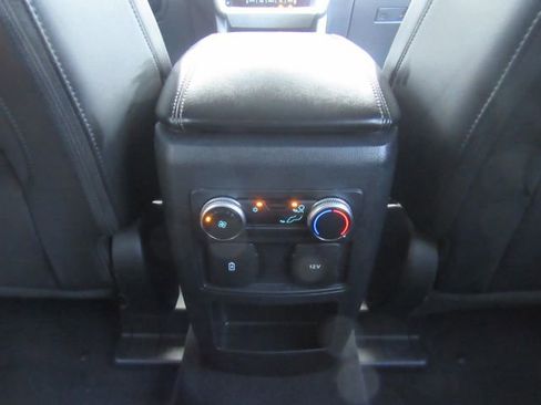 Used 2021 Ford Explorer XLT w/ Equipment Group 202A image 29