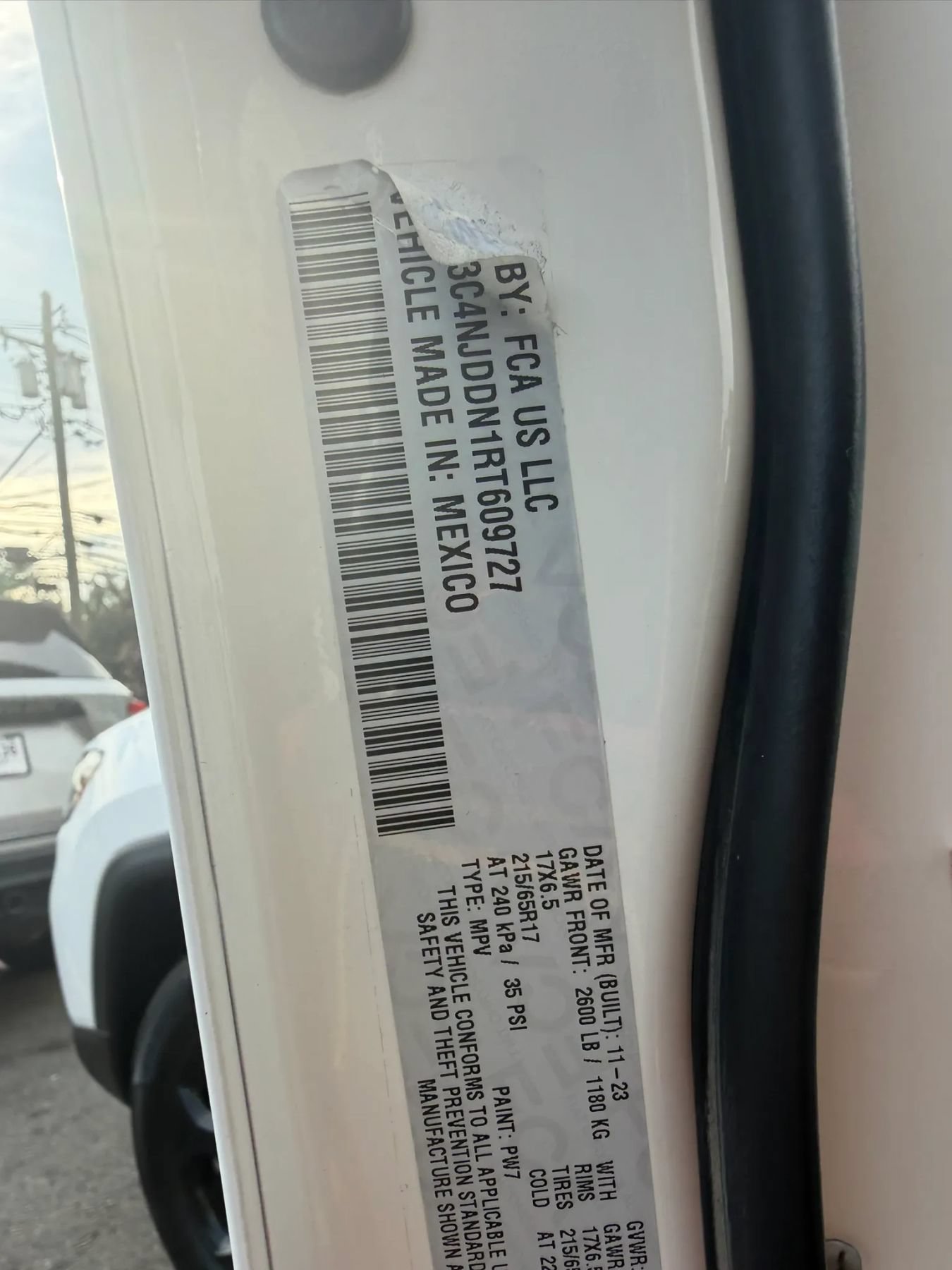 Used 2024 Jeep Compass Trailhawk AWD/4WD image 33