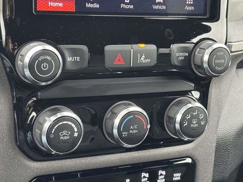 Used 2025 RAM 1500 Classic Warlock AWD/4WD image 60