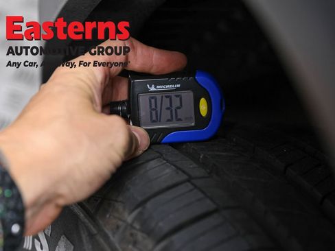 Used 2022 Jeep Grand Cherokee Limited 4xe AWD/4WD image 31