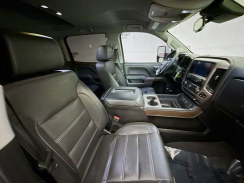 Used 2019 GMC Sierra 2500 Denali w/ Duramax Plus Package image 28