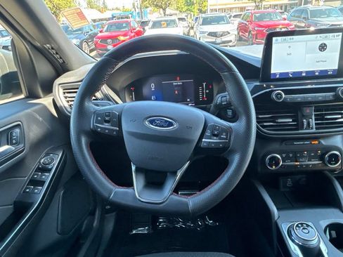 Used 2024 Ford Escape ST-Line AWD/4WD image 22