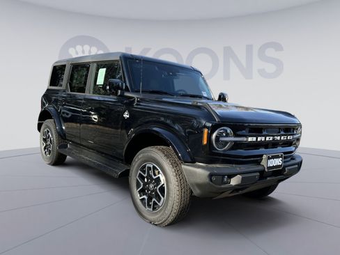New 2025 Ford Bronco Outer Banks image 10