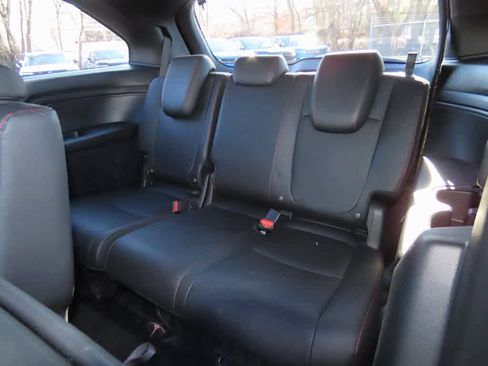 Certified 2023 Honda Odyssey Sport image 15