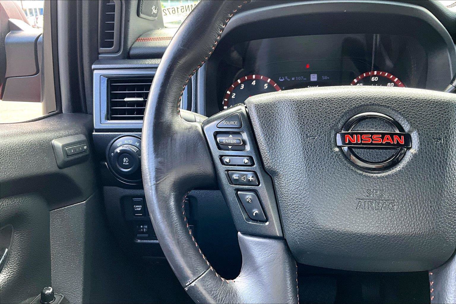Used 2021 Nissan Titan PRO-4X w/ Pro-4x Convenience Package AWD/4WD image 13