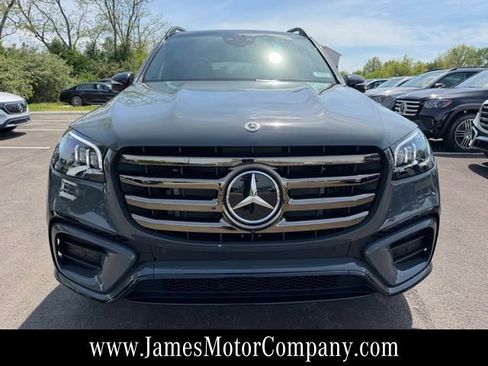 New 2026 Mercedes-Benz GLS 450 4MATIC image 3
