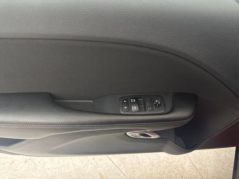 Used 2019 Dodge Challenger R/T RWD image 30