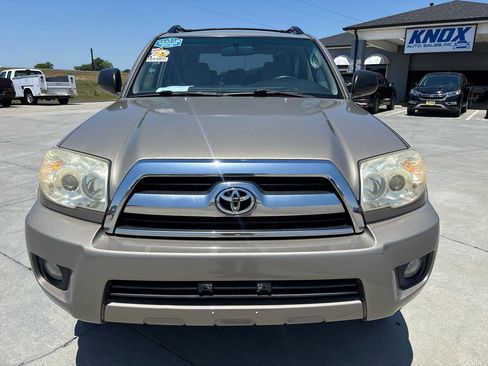 Used 2008 Toyota 4Runner SR5 RWD image 9