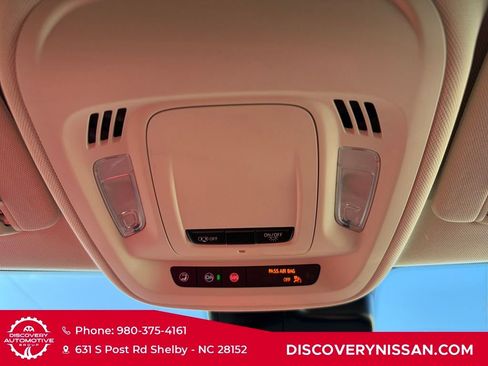 Used 2022 Buick Envision Preferred image 29