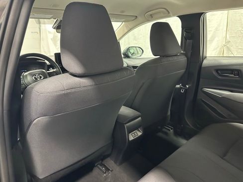 Used 2025 Toyota Corolla LE FWD image 46