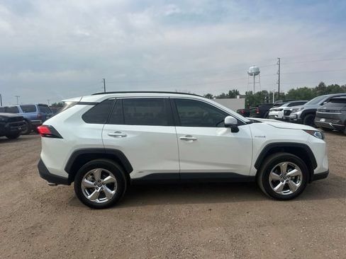Used 2021 Toyota RAV4 Limited AWD/4WD image 6