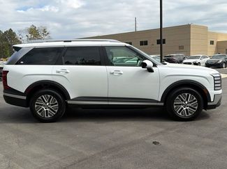 New 2026 Hyundai Palisade FWD Hybrid video 4