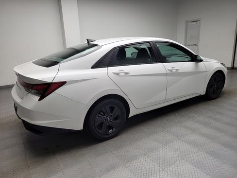 Used 2023 Hyundai Elantra SEL FWD image 10