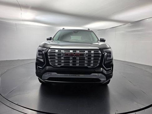 Used 2026 GMC Terrain Denali AWD/4WD image 2