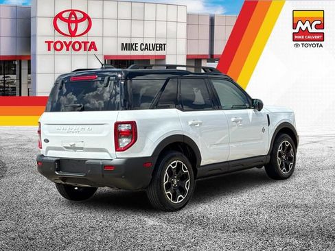 Used 2025 Ford Bronco Sport Outer Banks w/ Outer Banks Tech Package+ AWD/4WD image 5