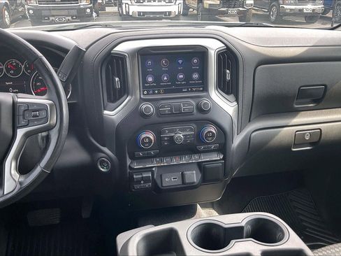Used 2019 Chevrolet Silverado 1500 LT w/ All-Star Edition image 6