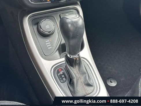 Used 2019 Jeep Compass Latitude w/ Cold Weather Group AWD/4WD image 26