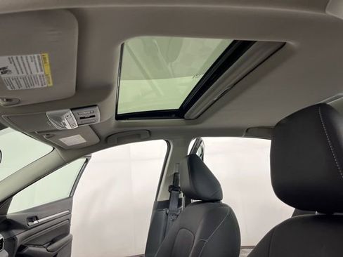 Used 2023 Nissan Altima 2.5 SV w/ SV Premium Package FWD image 34