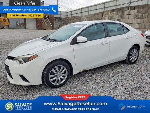 Used 2014 Toyota Corolla LE image 1