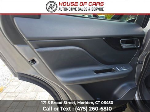 Used 2019 Jaguar F-PACE Premium AWD/4WD image 52
