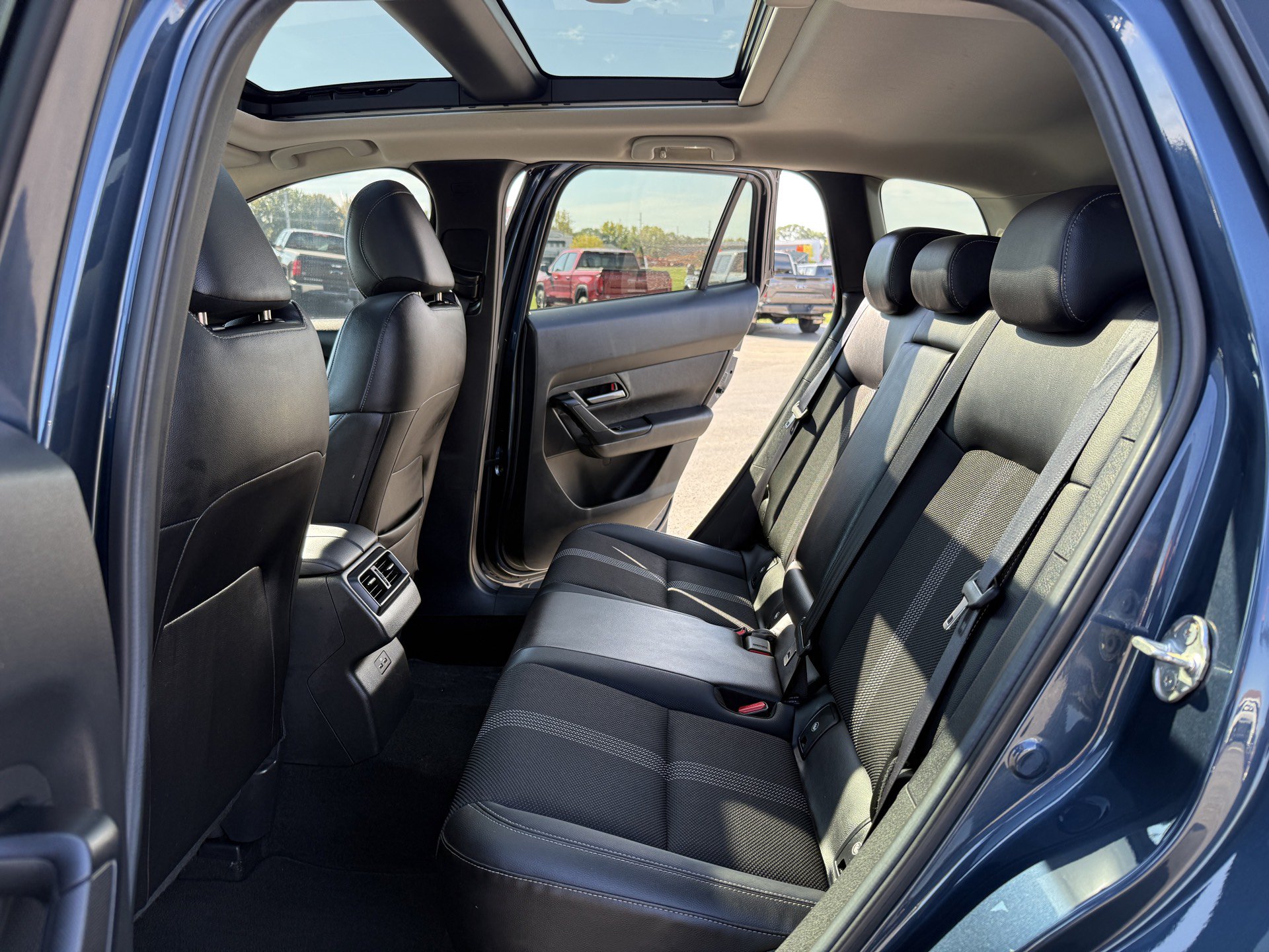 Used 2023 MAZDA CX-50 2.5 S w/ Cargo Package AWD/4WD image 29