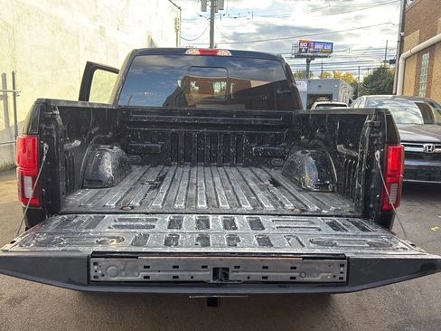 Used 2018 Ford F150 XLT w/ Equipment Group 302A Luxury image 24