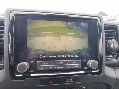 Used 2023 Nissan Frontier Pro-X w/ Technology Package image 16