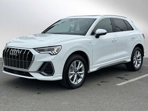 New 2025 Audi Q3 2.0T Premium image 1