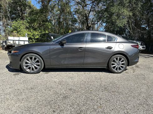 Used 2019 MAZDA MAZDA3 w/Premium Pkg image 3