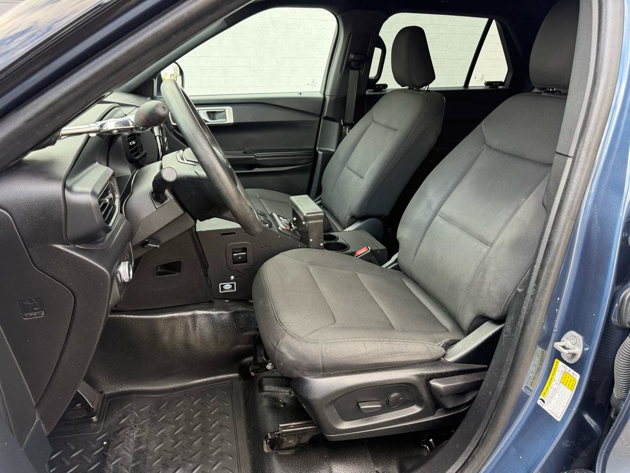Used 2022 Ford Explorer 4WD Police Interceptor image 3