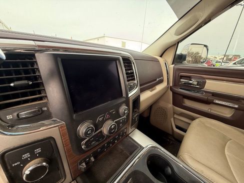 Used 2018 RAM 2500 Laramie image 12