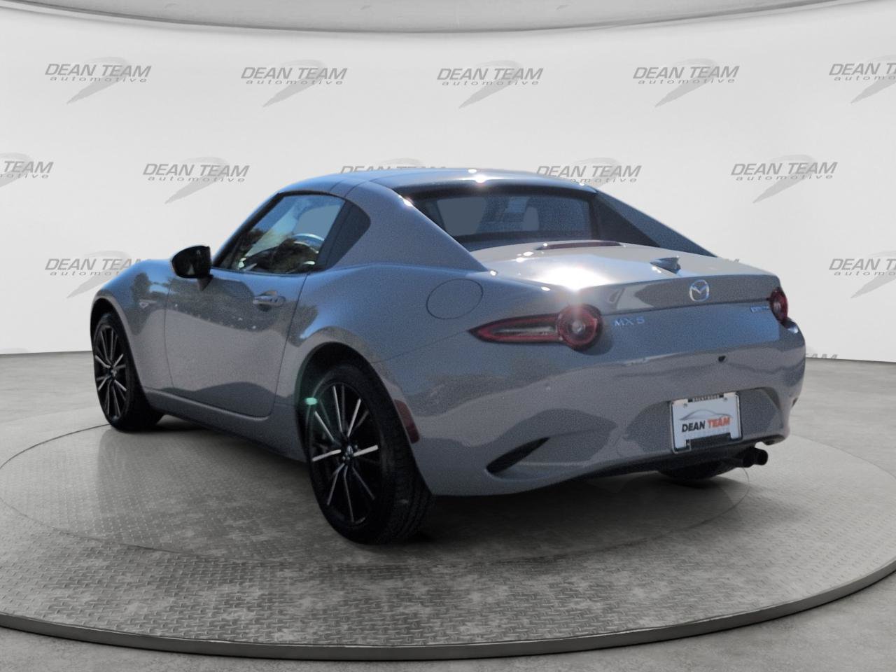 Used 2026 MAZDA MX-5 Miata RF Grand Touring RWD image 5